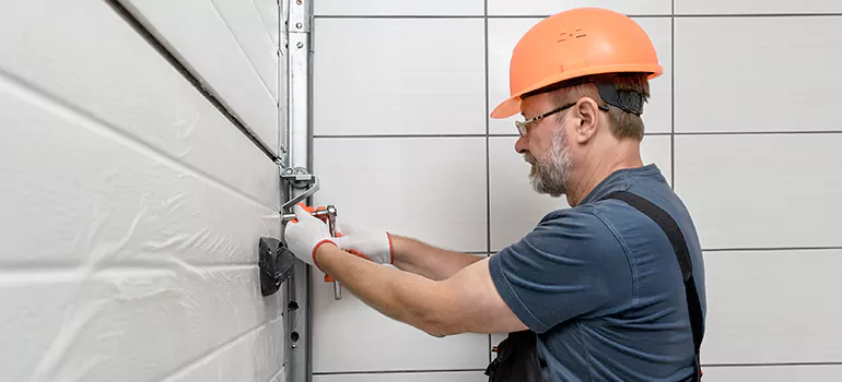Commercial Garage Door Repair in Pinewood, FL