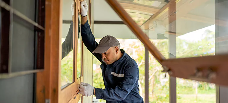 Double Hung Vinyl Window Sash Replacement in Pinewood, FL